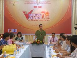 ‘Vinh quang Việt Nam 2015’ tôn vinh tình yêu Tổ quốc